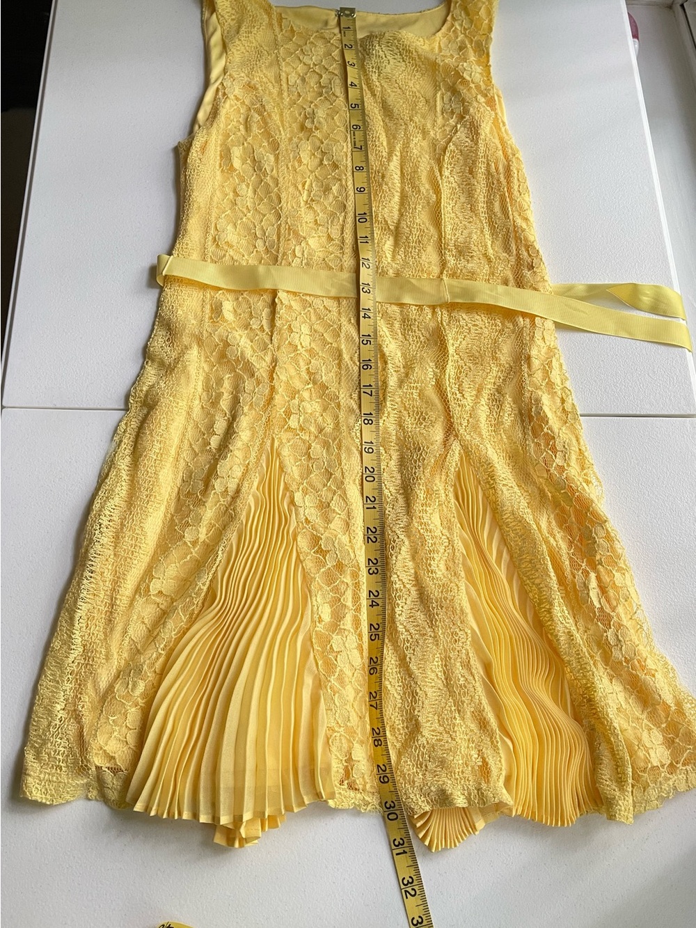 Disney The beauty and the beast dress size S - Picture 6 of 9